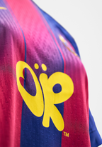 Limited Edition FC Barcelona x Olivia Rodrigo 25/26 women's home jersey signed by the starting line-ups of the men's El Clásico match (10/05) and the women's match vs. Levante UD (06/05)