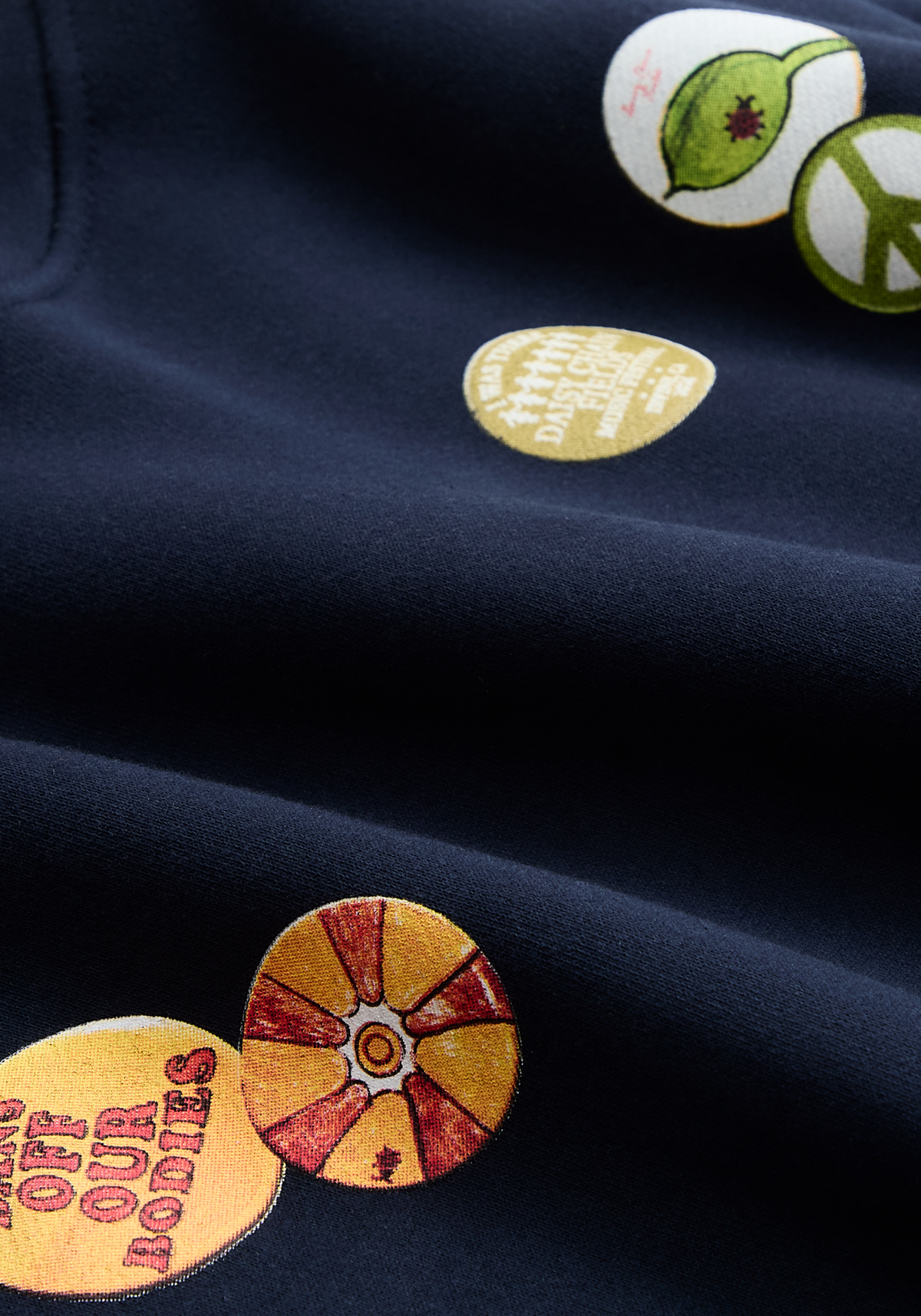 Daisy Chain Fields Pins Pullover Hoodie
