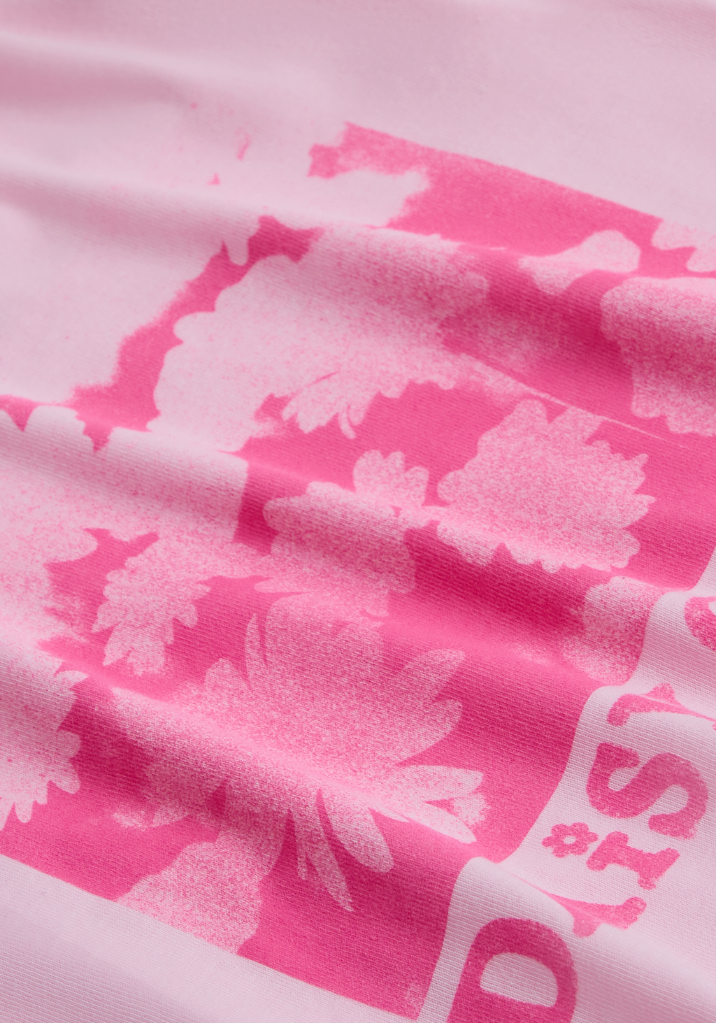 Daisy Chain Fields Inverted Baby Tee